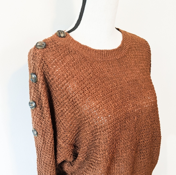 🌸🌟LAST 1🌟NWT Blu Pepper Button Detail Sweater - Picture 2 of 5